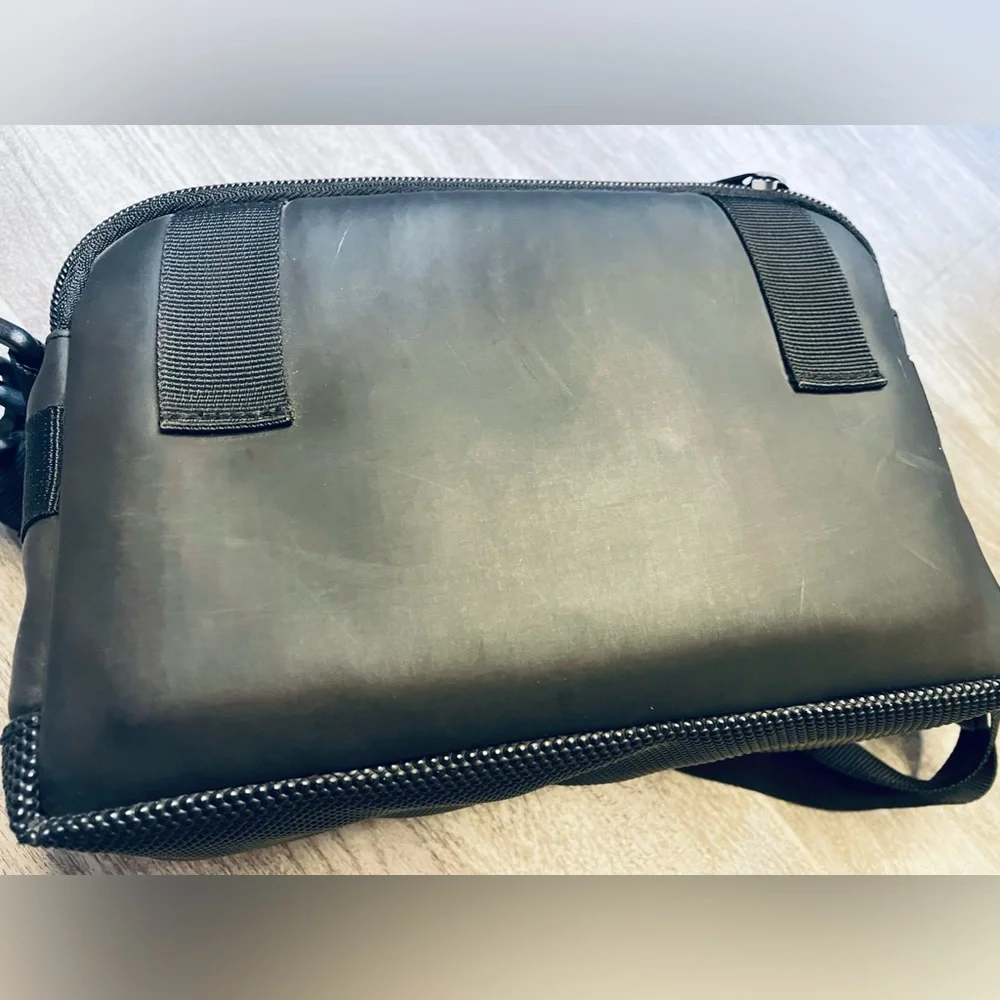 Canon SC-A60 Soft Carrying Leather Case